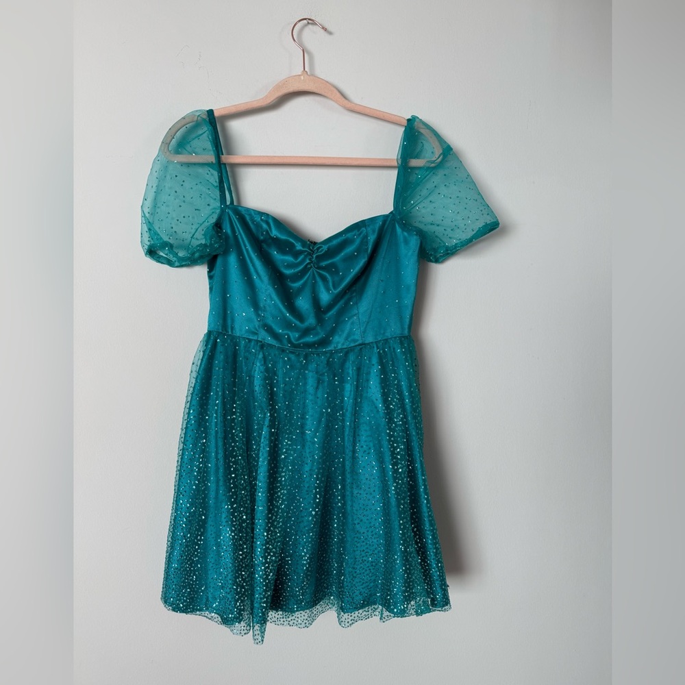 Dolls Kill Sugar Thrillz Diamonds Are Forever
Sparkly Babydoll Dress